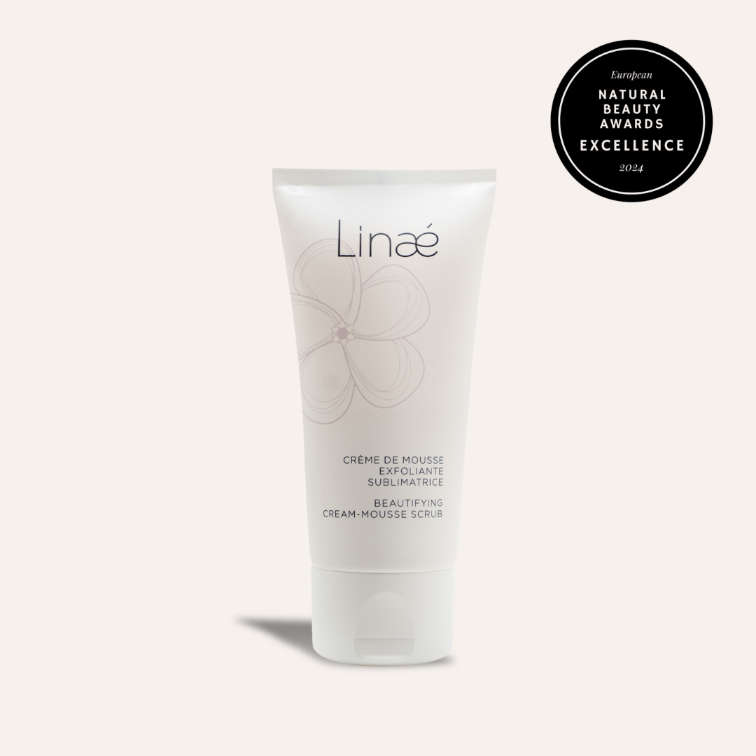 Beautifying cream-mousse scrub